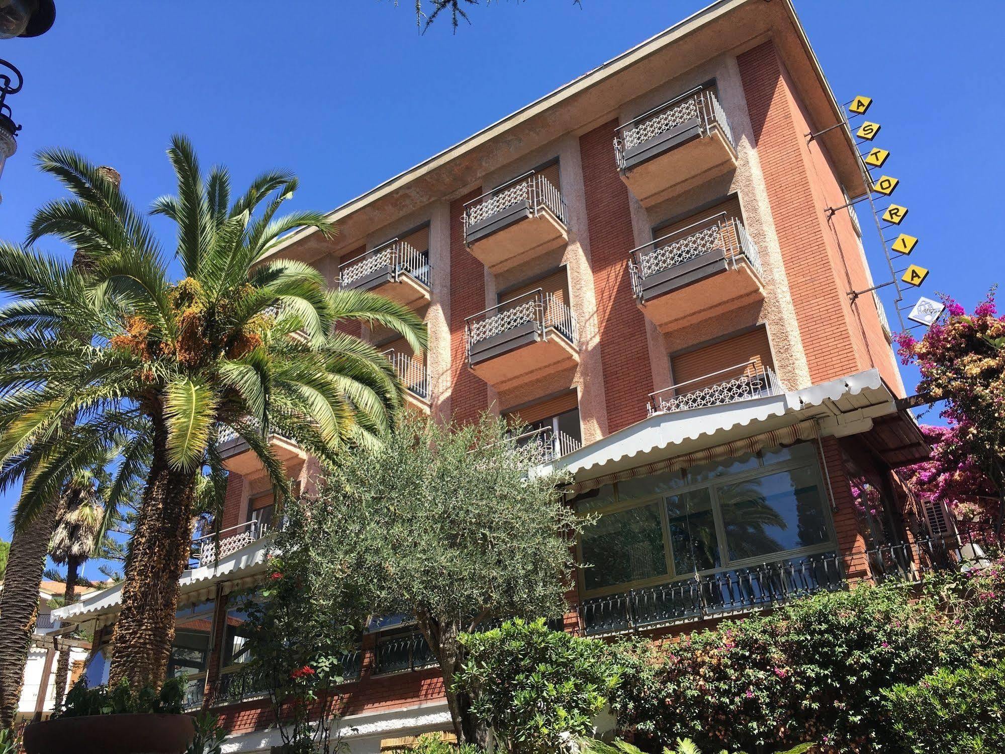 Hotel Astoria Bordighera Exterior photo