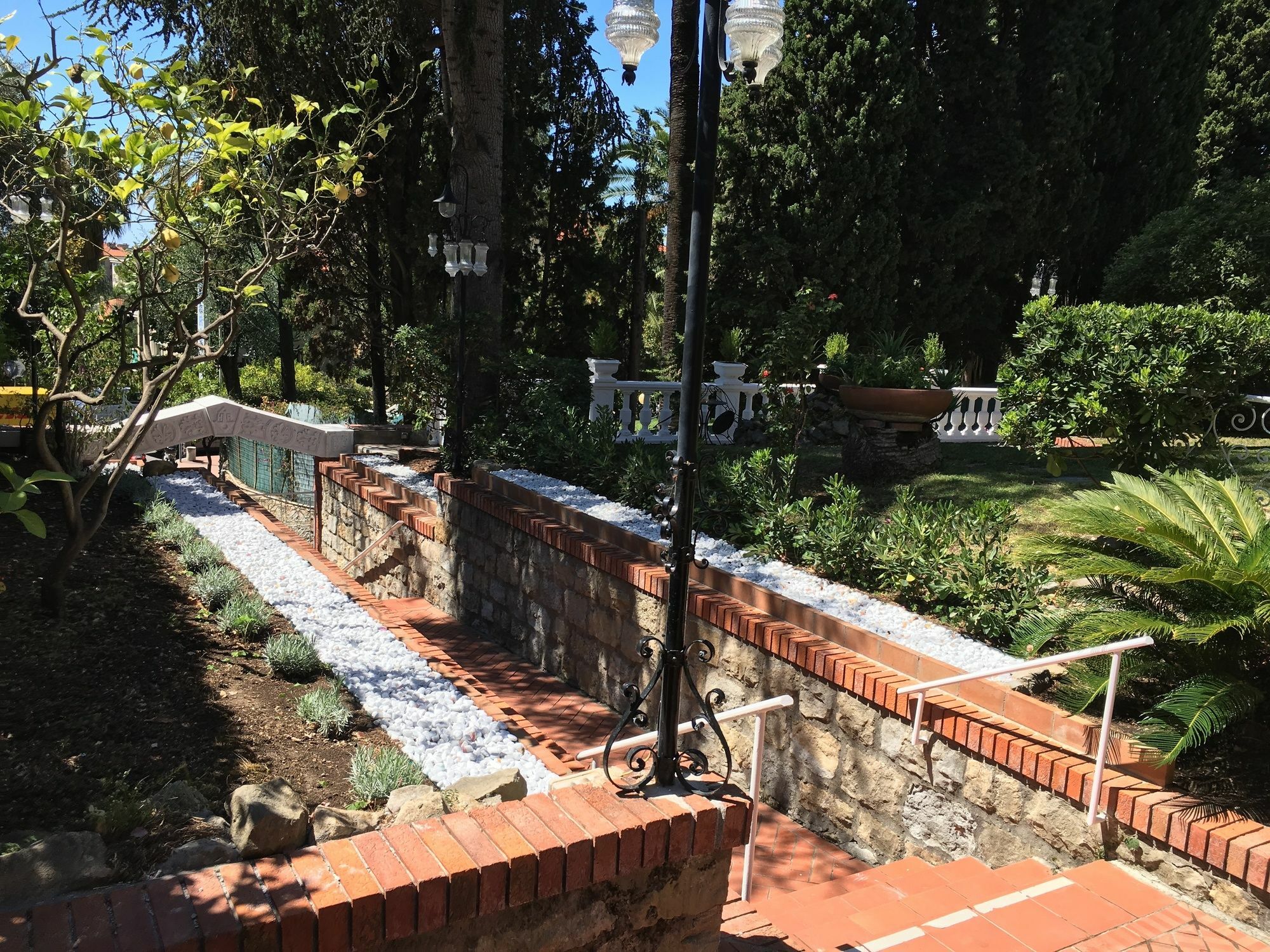 Hotel Astoria Bordighera Exterior photo